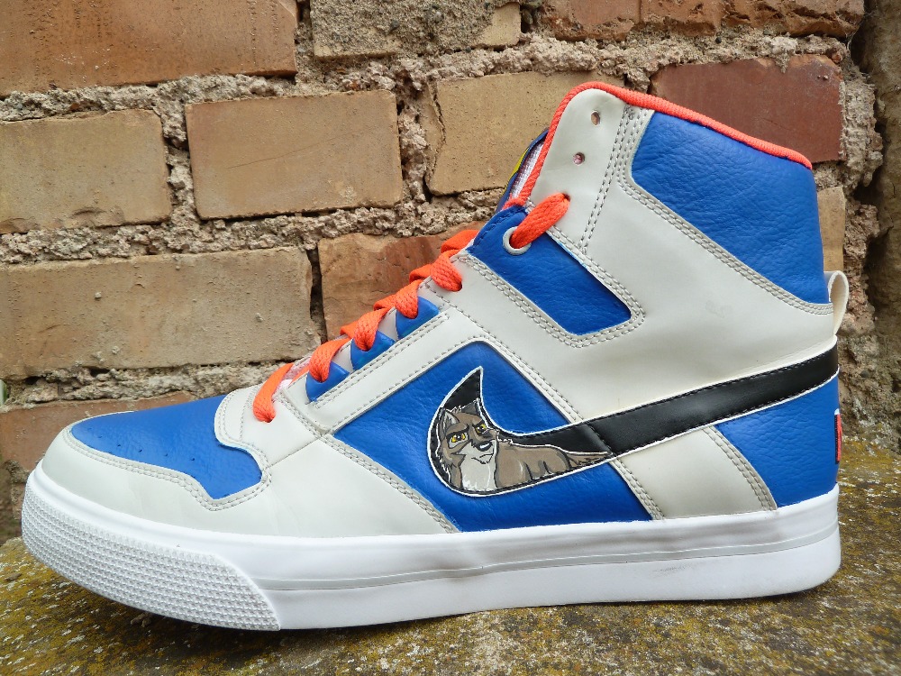 Nike High Custom Balto sur swoosh